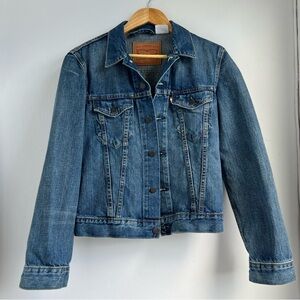 Levi’s Pride Harvey Milk‎ Denim Trucker Jacket Coat Size Small